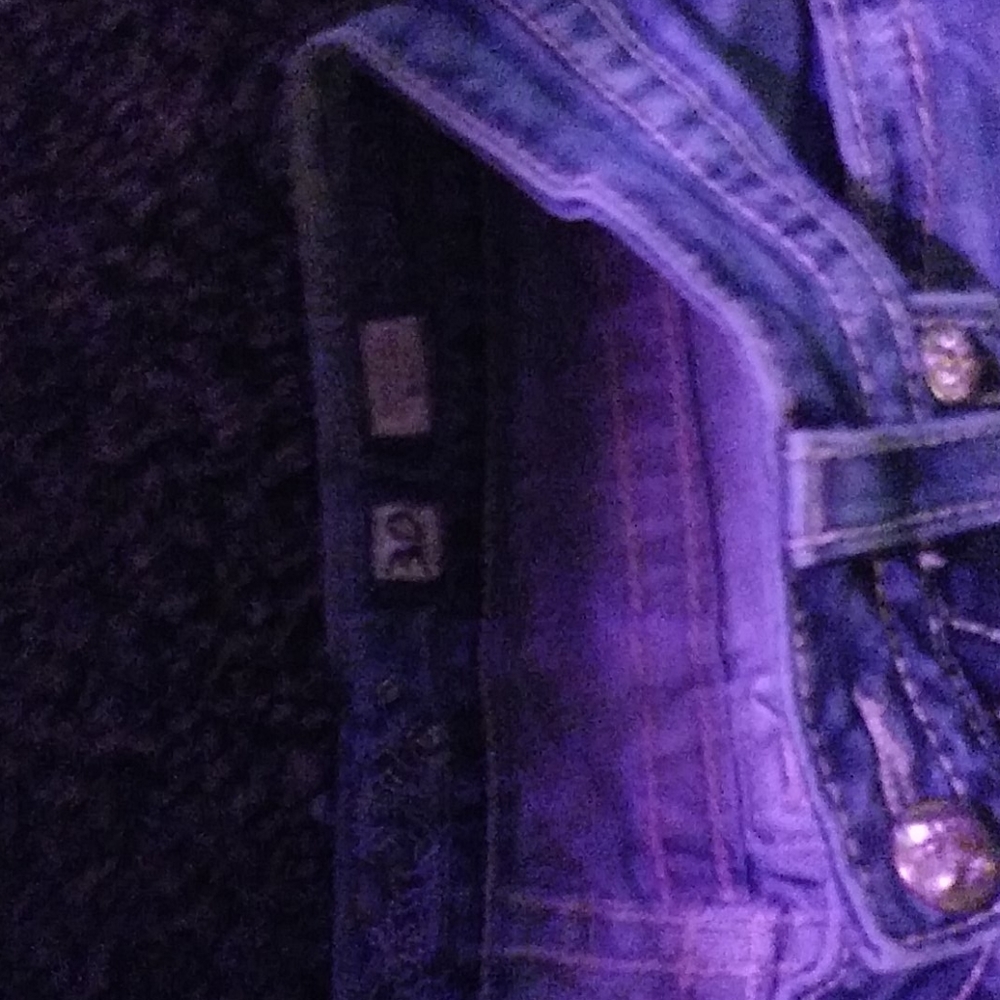 Jeans - Picture 3 of 3